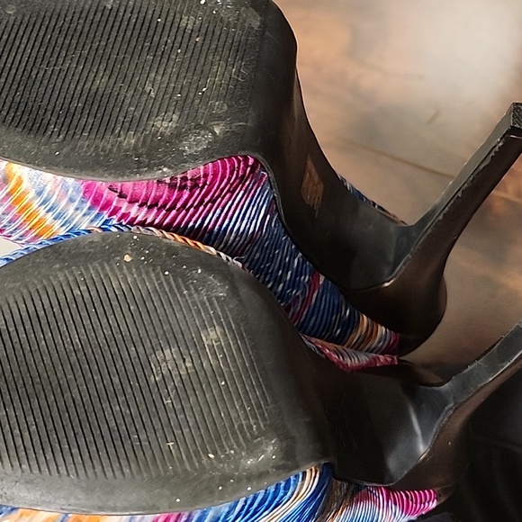 Platform heels - Picture 6 of 7